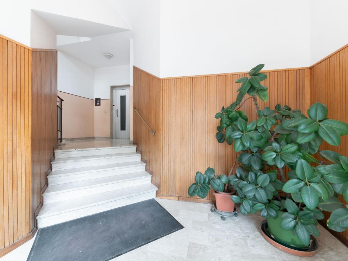 Flaminia Bright & Roomy Apartment Pésaro Exterior foto